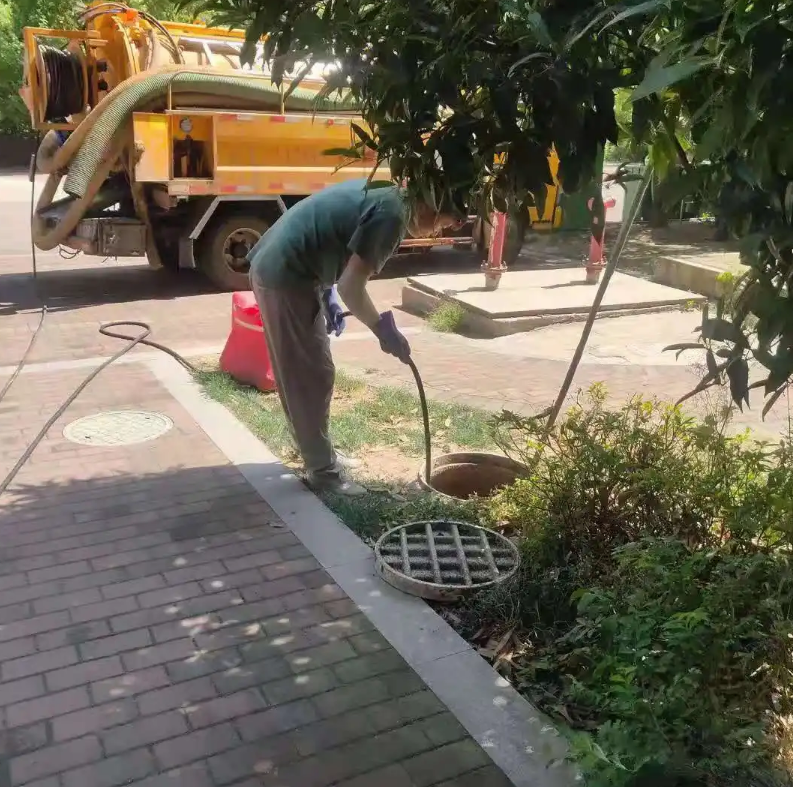 蓝田市政排污管道清淤疏通——专业团队，让您全程省心！